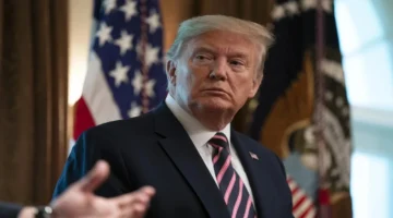 تأجيل جديد.. يعيق إطلاق هاتف ترامب الذهبي المرتقب 2025